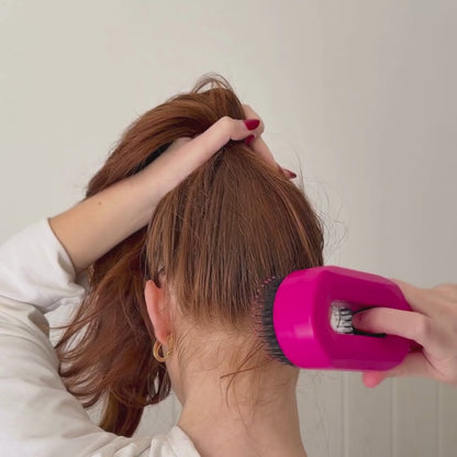 GlamBrush™ — Brush & Hydrate in One Step